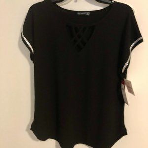 NWT Love Scarlet black top XL